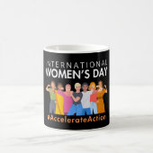 Beschleunigte Aktion Internationaler Frauentag 202 Kaffeetasse (Mittel)