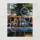 Beschreibung Robert Rauschenberg Riding Bikes , Ob Postkarte (Vorderseite)