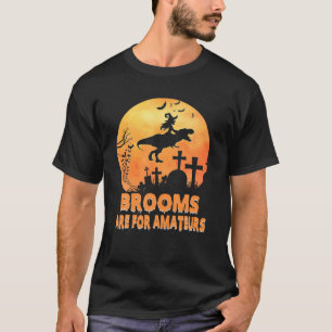 Besen sind für Amateure, die mit dem Reiten durch T-Shirt
