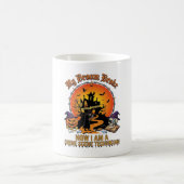 Besenbruch-Tatorttechnikerin Halloween Hexe Kaffeetasse (Mittel)