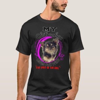 Besitzer eines Chihuahua-Hundes Pfotenabdrücke auf T-Shirt