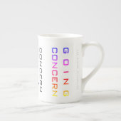 "Besorgnis erregend" Porzellantasse (Rechts)