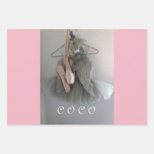 Bespoke Packpapier Set von Maison Du Bois Geschenkpapier Set (Vorderseite)