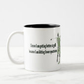 Besser beim Golf Zweifarbige Tasse (Links)