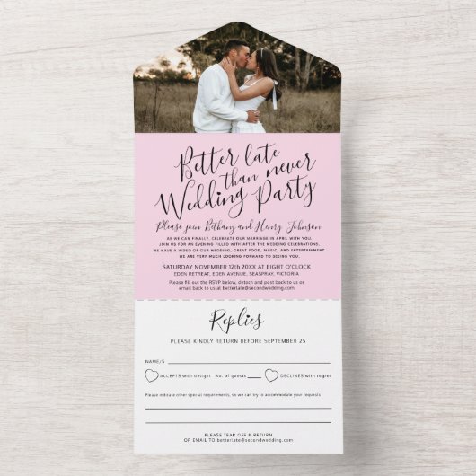 Besser spät Hochzeitsfeier UAWG Schwarz Rosa All In One Einladung (Innen Boden)