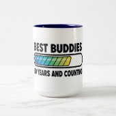Best Buddies 50 Years and Counting Zweifarbige Tasse (Mittel)