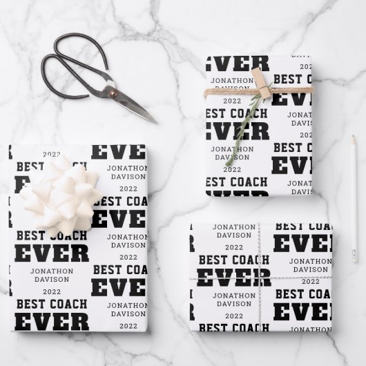 Best Coach je Name Jahr Weiß Schwarz Geschenkpapier Set (Vorderseite)