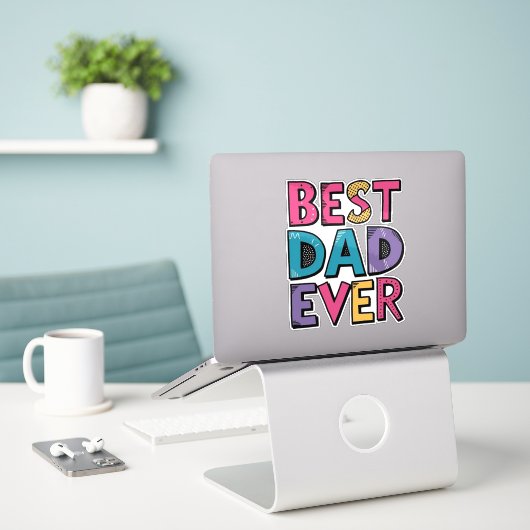 Best Dad Ever Aufkleber (Laptop auf Schreibtisch)