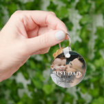 Best Dad Ever Typography Father`s Day Photo Schlüsselanhänger<br><div class="desc">Best Dad Ever Typography Father`s Day Photo keychain. The design has modern typography in black and white colors. Personalize with your names and insert your photo into the template. Great gift for a dad or a grandpa for Father`s Day,   birthday or Christmas.</div>