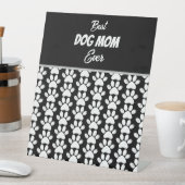 BEST DOG MAMA JE SOCKELSCHILD (In Situ)