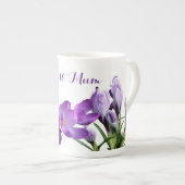 Best Mum hübsche lila Crocus Blume stilvolle Spaß Porzellantasse (Vorderseite Rechts)
