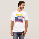 Best Seller Original Miami Holidays USA T-Shirt (Vorne ganz)