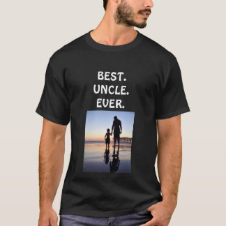 Best Uncle Ever T Shirt anpassen, falls erforderli