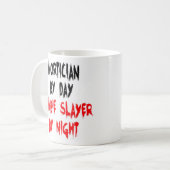 Bestatter Zombie Jäger Witz Kaffeetasse (Vorderseite Links)