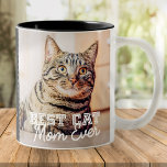 Beste Cat Mama je Modernes, benutzerdefiniertes Fo Zweifarbige Tasse<br><div class="desc">Dieses einfache und klassische Design besteht aus Serifentypografie und fügt ein benutzerdefiniertes Foto hinzu</div>