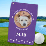 Beste DOG-MAMA nach Par Personalisiertes Niedliche Golfhandtuch<br><div class="desc">Beste Mama nach Par ... Zwei Ihrer Lieblingssachen, Golf und Ihr Hund ! Jetzt kannst du deinen besten Freund mitnehmen, während du 18 Löcher spielst. Überraschen Sie die Hunde Mama und Golf Lover mit diesen super niedlichen Hund Foto individuellen Golf Handtücher und passenden Golf Accessoires . Passen Sie diese Handtücher...</div>