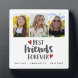 Beste Freunde für immer FotoCollage Fotoplatte<br><div class="desc">Ein einfaches und modernes Collage-Display für Ihre beste Freundin mit 3 Fotos und dem Titel Best Friends Forever mit Herzen und personalisiert mit Ihrem eigenen Text. Entworfen für Sie von BlackBerry Boulevard.</div>