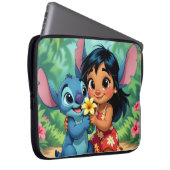 Beste Freunde fürs Leben – Lilo & Stitch Laptopschutzhülle (Vorne Rechts)