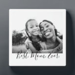 Beste Mama je Schwarz und Weiß-Script-Foto  Fotoplatte<br><div class="desc">Personalisiert Best Mama Ever Black and White Script Foto Plaque (Text kann angepasst werden,  sodass Sie das Wort "Mom" durch "mum",  "mama" usw. ersetzen können)</div>