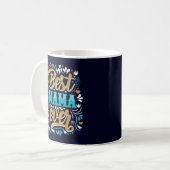 Beste Mama überhaupt Retro-Schwung Kaffeetasse (Vorderseite Links)