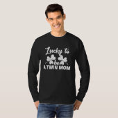 Beste Zwillingsmutter Glücklich, eine Mutter von Z T-Shirt (Vorne ganz)