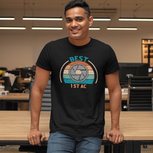 Bester 1. AC - Retro-Camera-Assistent T-Shirt