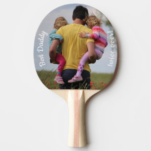 Bester Papa zweimal über Foto von Zwillingen Tischtennis Schläger