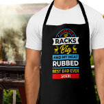 Bester Vater je Black All-over Print-Schürze Schürze<br><div class="desc">Schwarze Schürze ist personalisiert mit "Best Vater Ever",  seinem Namen und den Worten "I like my Racks Big and My Meat Rubbed". Ideal für den Tag des Vaters oder seinen Geburtstag.</div>