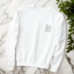 Bester Vater je Moderne einfache Monogrammtypograf Besticktes Sweatshirt<br><div class="desc">Moderne,  einfache Buchstabenmonogramme auf dem Nacken.</div>