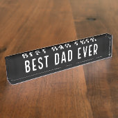 Bester Vater je| Schwarz und Weiß Namensplakette (Seite)