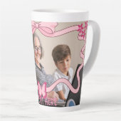 Bestes Oma und Großkinder rosa Design Milchtasse (Rechte Ecke)