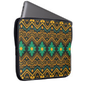 bestickte Ikat-Fabric Ethnic Design Laptopschutzhülle (Vorne Rechts)