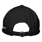 bestickter Hut mit wahrem Motto/Est.2012 (Rückseite)