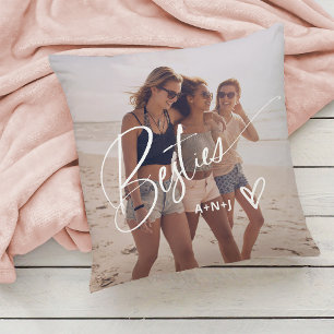 Besties in Trendy Script Zwei Fotos mit Herz Kissen