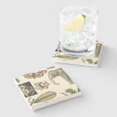 Bestückte Tiere auf Creme-Hintergrund gemalt Steinuntersetzer (Seitenansicht)