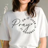 Bete darüber, drüber, durch sie Tri-Blend shirt