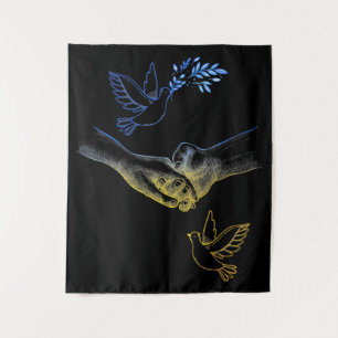 Bete für die Ukraine, realistische Paar mit Händen Wandteppich