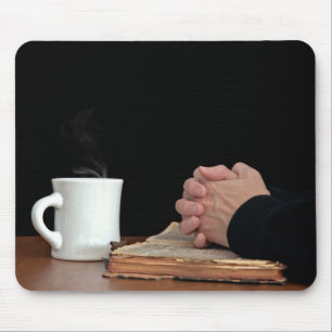 Betende Hände auf der Bibel Mousepad