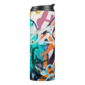 Beton, verwittert, abgenutzte Wand beschädigte Far Thermosbecher (Nach links gedreht)