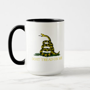 Betreten Sie Mich Nicht Gadsden-Flagge 2. A Tasse