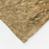 Betriebe | Alte rote Scheune im Weizenfeld Fleecedecke (Ecke)