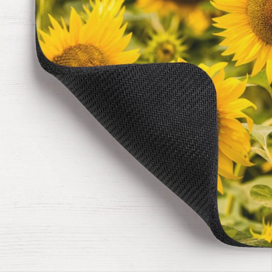 Betriebe | Ein Sonnenblumenfeld Mousepad (Ecke)