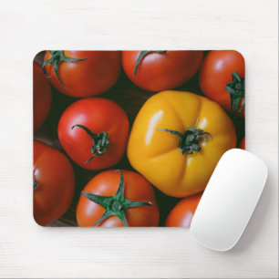 Betriebe   Rote und gelbe Tomaten/Paradeiser Mousepad