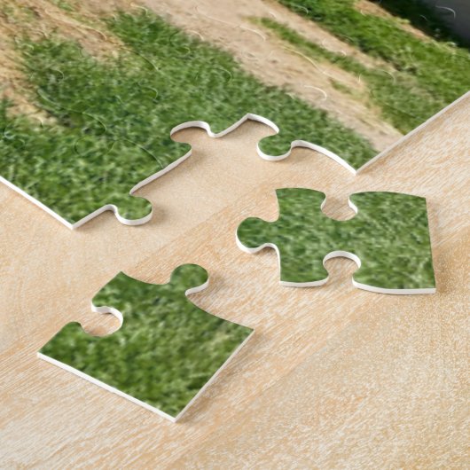 Betriebe | Roter Stall mit amerikanischer Flagge Puzzle (Seite)