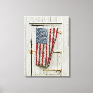 Betriebe Weiße Barenttür mit amerikanischer Flag Leinwanddruck