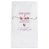 Betrunken in der Liebe Hochzeitshangover Kit Klein Kleine Geschenktüte (Vorderseite)