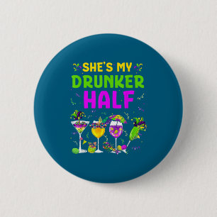Betrunkener Halb-Paar-Freund Mardi Gras Button