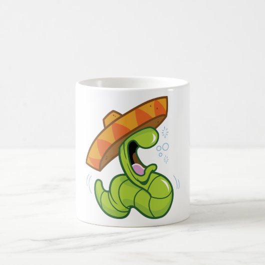 Betrunkener Wurm mit Sombrero-Party Kaffeetasse (Mittel)