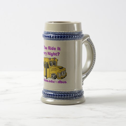 Betrunkenes Bus-Bier Stein Bierglas (VorderseiteRechts)