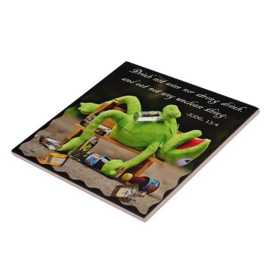 BETRUNKENES FROG-TILE FLIESE (Seite)